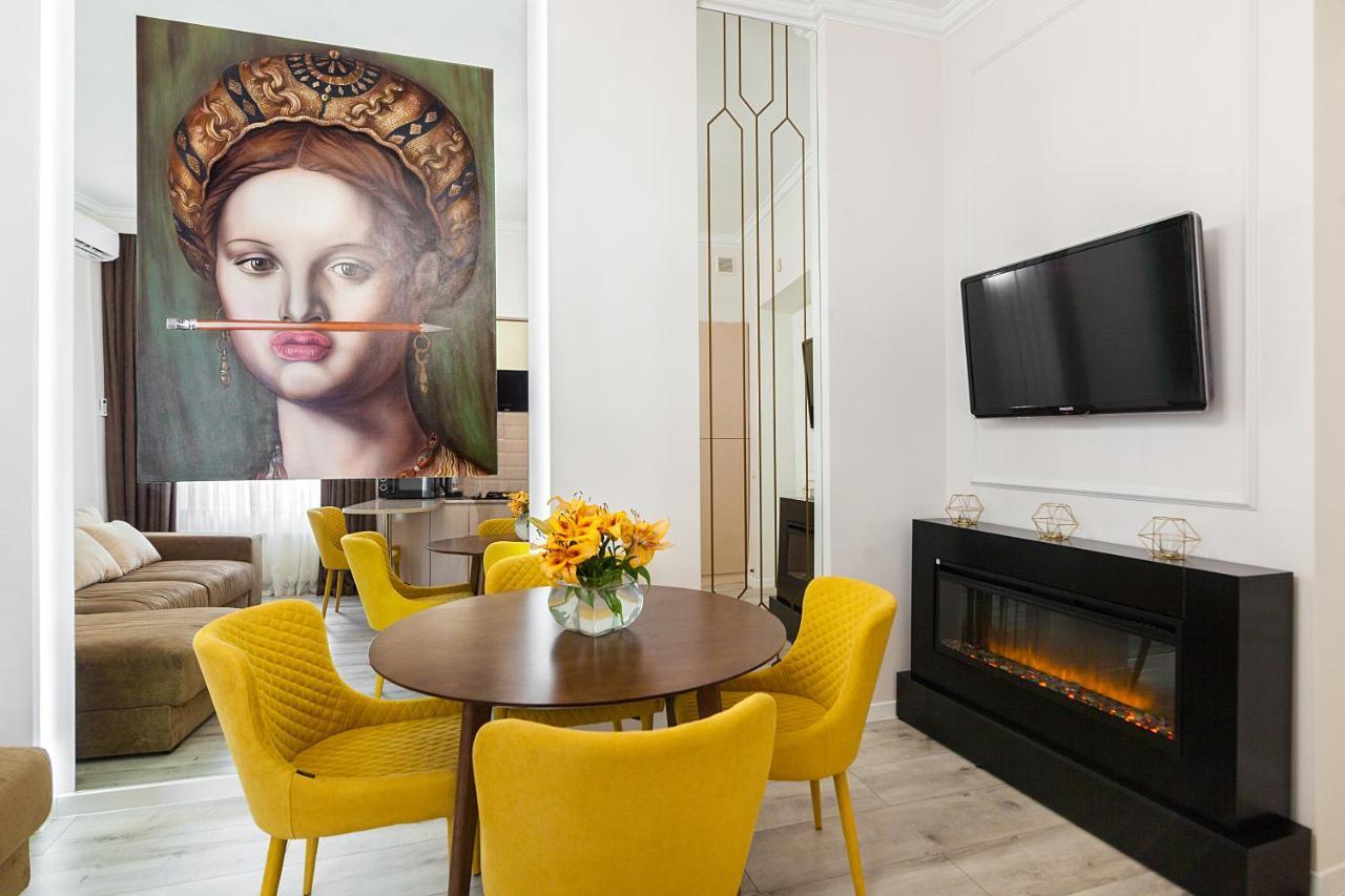 Avangard Deluxe Art Apart ลวีฟ ภายนอก รูปภาพ